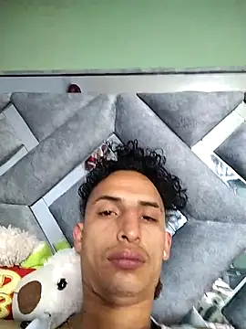 Dani22cmhot online show from October 2025 01:06:02 PM