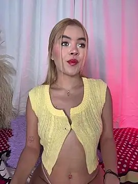 Snapshot of Miaa_rosses3 chatting on July 2026 11:32:01 PM Miaa rosses3 online show from July 2026 11:32:01 PM