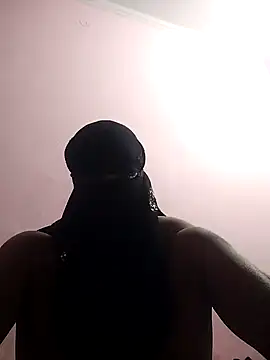 Snapshot of amolicars chatting on October 2025 06:10:02 AM amolicars online show from October 2025 06:10:02 AM