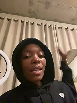 prettydollyy online show from April 2026 08:55:01 PM