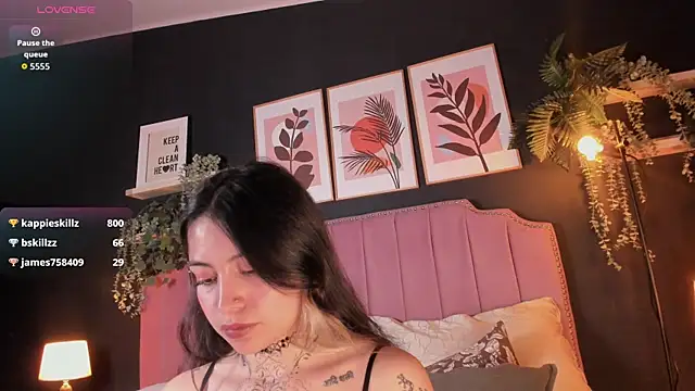 anne dh online show from November 2025 11:31:01 PM