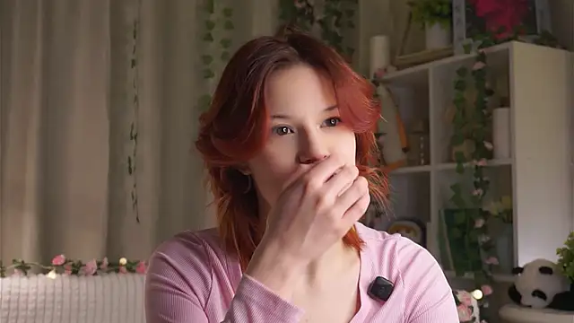 BlytheBenny online show from November 2025 12:02:01 AM