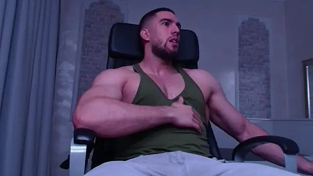 IvanHydee online show from October 2025 04:45:01 AM