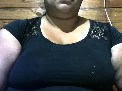 MARRENTINHA34 online show from October 2025 04:41:01 PM