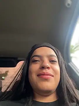 Snapshot of JuanitaMore01 chatting on May 2026 08:37:01 PM JuanitaMore01 online show from May 2026 08:37:01 PM