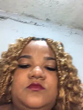 melcarioca1111 online show from November 2025 12:54:02 AM