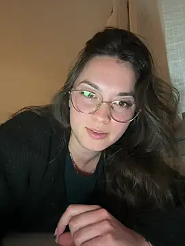 Snapshot of liloush__ chatting on May 2026 09:00:02 PM liloush online show from May 2026 09:00:02 PM