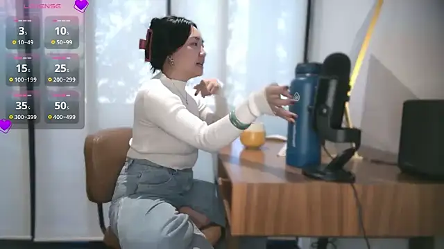 yuzhara online show from October 2025 02:18:02 PM