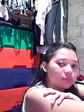 Violethroos online show from December 2025 04:00:02 AM