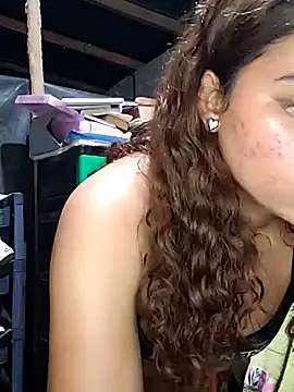 Violethroos online show from March 2026 04:05:01 AM