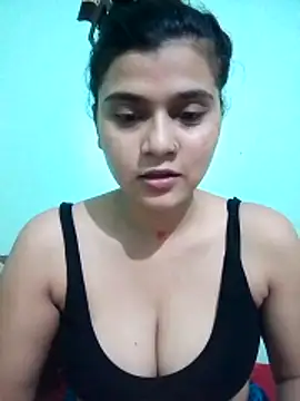 Snapshot of Kavya-Tiwari chatting on June 2026 06:02:01 PM Kavya-Tiwari online show from June 2026 06:02:01 PM