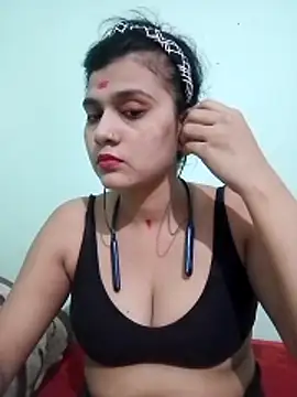 Snapshot of Kavya-Tiwari chatting on June 2026 08:51:01 AM Kavya-Tiwari online show from June 2026 08:51:01 AM