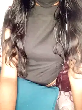 trending tamizhachii online show from November 2025 06:39:01 PM