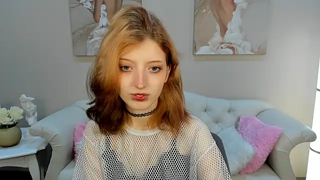 MistyMarlo online show from October 2025 06:17:02 PM