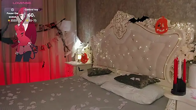 Snapshot of Lucy_Shaw chatting on October 2025 11:55:01 AM Lucy Shaw online show from October 2025 11:55:01 AM