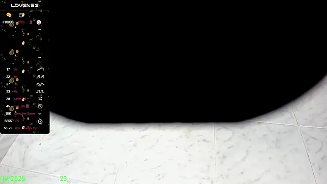 Ashly Sents online show from October 2025 01:32:01 PM