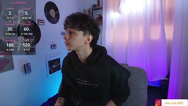 Snapshot of Nick_Bangover_ chatting on September 2025 05:17:01 PM Nick Bangover  online show from September 2025 05:17:01 PM