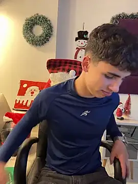 AdrianRinaldi online show from December 2025 08:25:01 PM