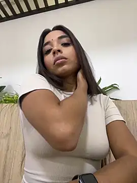 AnnyVega  online show from November 2025 09:14:01 PM