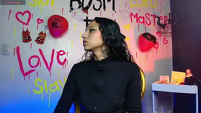 Sweettpleasure online show from November 2025 02:05:01 PM