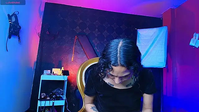 Sweettpleasure online show from November 2025 02:39:01 PM