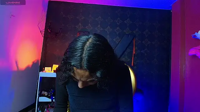 Sweettpleasure online show from December 2025 02:46:02 PM