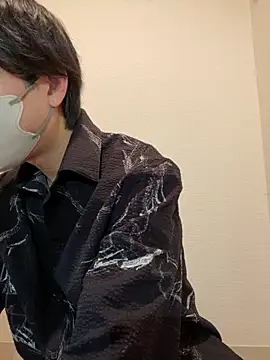 Yuma0718 online show from November 2025 09:17:02 PM