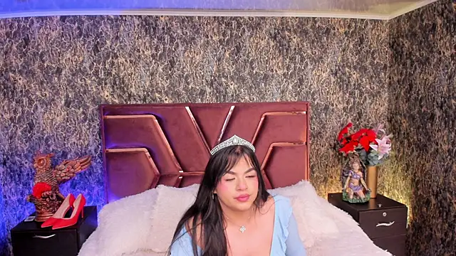 Karina Andrade online show from June 2026 12:48:01 PM