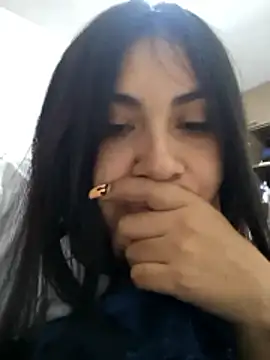 Snapshot of miel_latina chatting on October 2025 03:54:02 AM miel latina online show from October 2025 03:54:02 AM