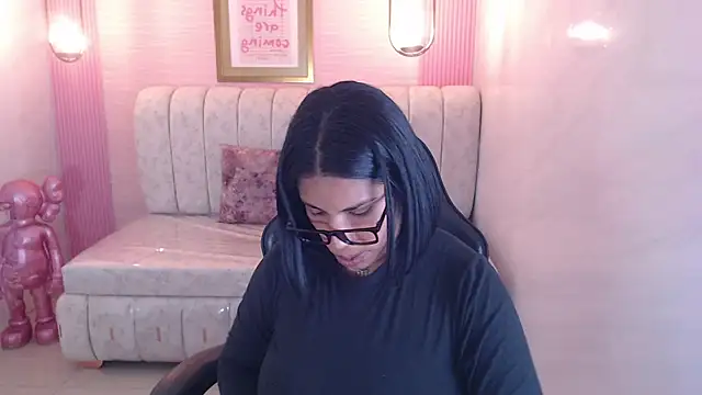 ambar fox s online show from March 2026 03:01:02 AM