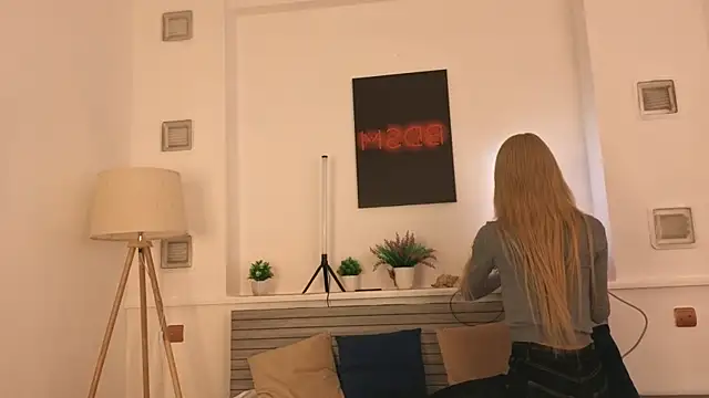 okerriella online show from April 2026 05:19:01 AM