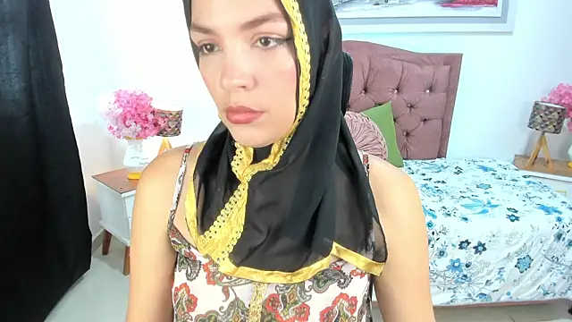 SofiaRivera1 online show from September 2025 06:46:01 PM