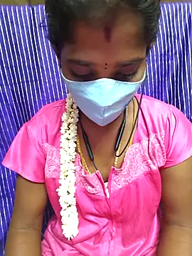 Snapshot of Tamil_Jillu chatting on May 2026 12:52:01 AM Tamil Jillu online show from May 2026 12:52:01 AM