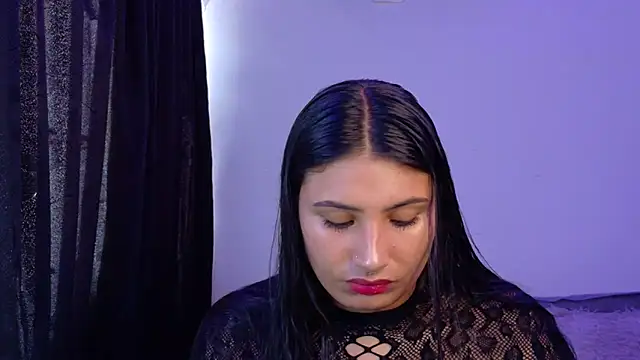 Snapshot of Linda_andrew chatting on April 2026 06:25:01 PM Linda andrew online show from April 2026 06:25:01 PM