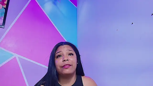 naomi campbel  online show from April 2026 08:42:02 PM