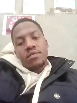 Snapshot of Drillir26 chatting on November 2025 09:10:01 AM Drillir26 online show from November 2025 09:10:01 AM