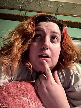 Snapshot of vanessraine chatting on January 2026 02:25:02 AM vanessraine online show from January 2026 02:25:02 AM