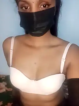 kissy doll online show from October 2025 07:02:01 PM