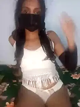 kissy doll online show from October 2025 05:33:01 PM