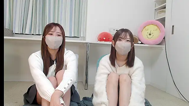 Snapshot of _YUI_CHAN_ chatting on February 2026 11:14:02 AM YUI CHAN online show from February 2026 11:14:02 AM