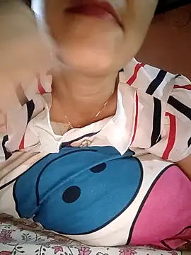 Snapshot of CUTE-PX chatting on September 2025 02:00:02 AM CUTE-PX online show from September 2025 02:00:02 AM