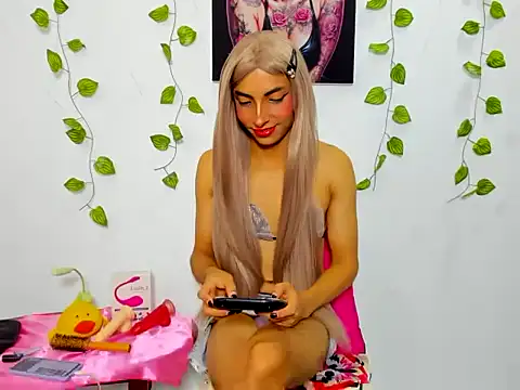 xamila muaa online show from May 2026 12:57:01 PM