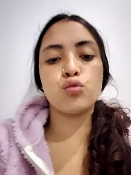 NickandAbby  online show from October 2025 12:39:02 PM