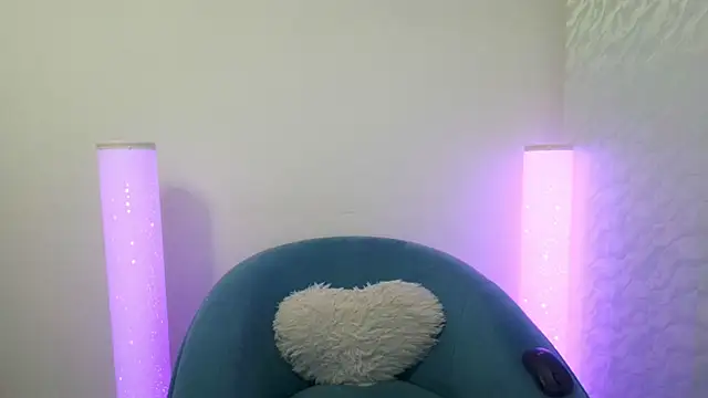 Snapshot of AlanaMilani_ chatting on February 2026 08:51:01 PM AlanaMilani online show from February 2026 08:51:01 PM