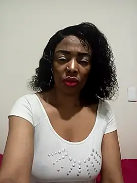 SEXYMOANSXX online show from November 2025 02:34:01 AM