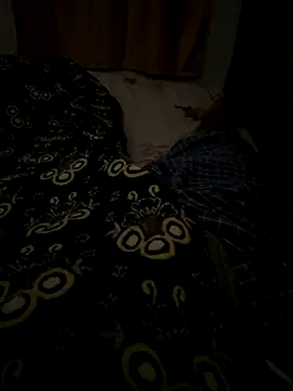 Snapshot of Loverboyjillu chatting on December 2025 06:44:01 AM Loverboyjillu online show from December 2025 06:44:01 AM