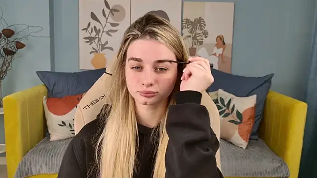 SweetyLicky online show from November 2025 04:32:02 PM