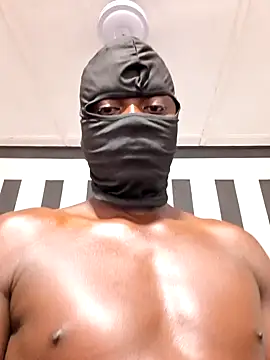 Snapshot of Keyword33vdg chatting on April 2026 04:01:02 PM Keyword33vdg online show from April 2026 04:01:02 PM