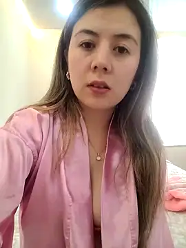 Snapshot of Sophie_del_Castillo chatting on June 2026 09:15:02 PM Sophie del Castillo online show from June 2026 09:15:02 PM