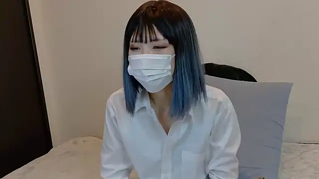 sarina at online show from January 2026 09:35:01 AM